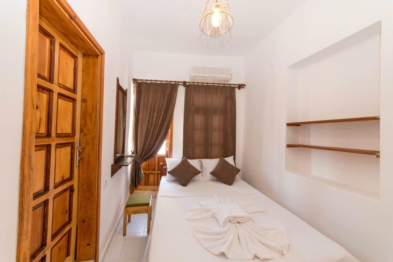 Old Kalamaki Pansiyon Kalkan Luaran gambar